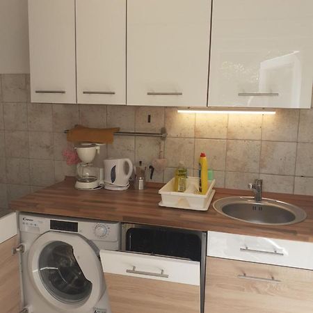 Rose Apartman Balatonlelle Extérieur photo