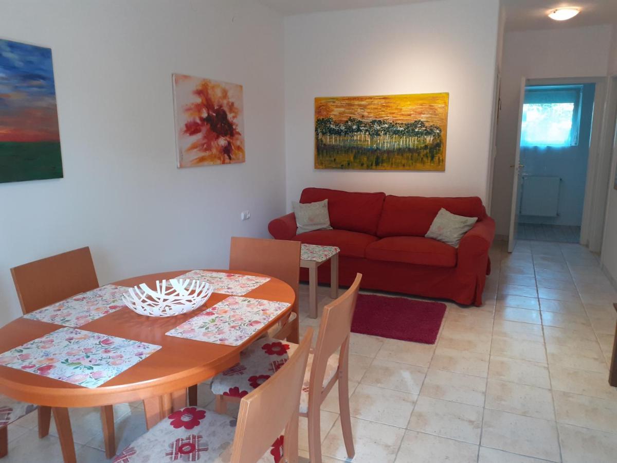 Rose Apartman Balatonlelle Extérieur photo