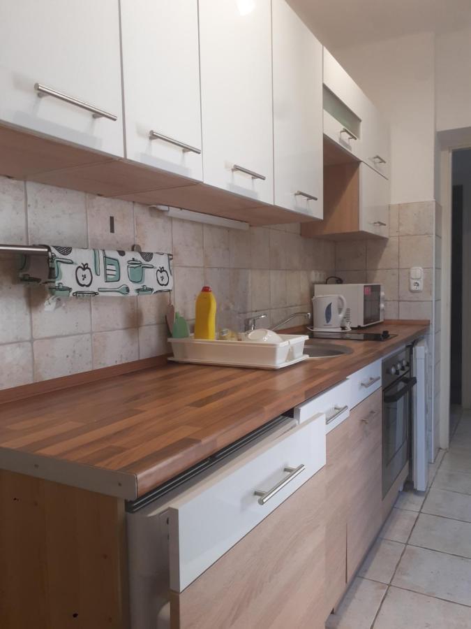 Rose Apartman Balatonlelle Extérieur photo
