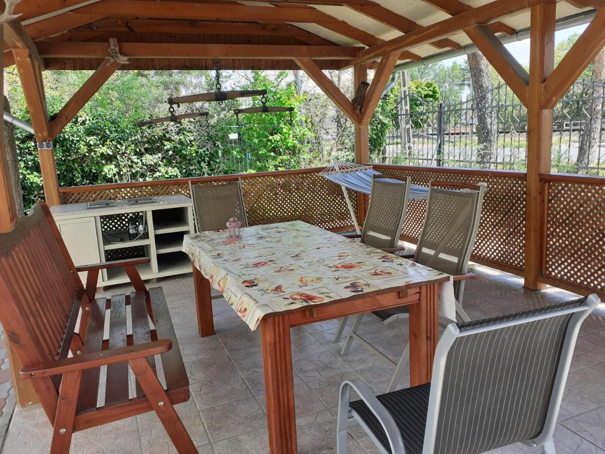 Rose Apartman Balatonlelle Extérieur photo
